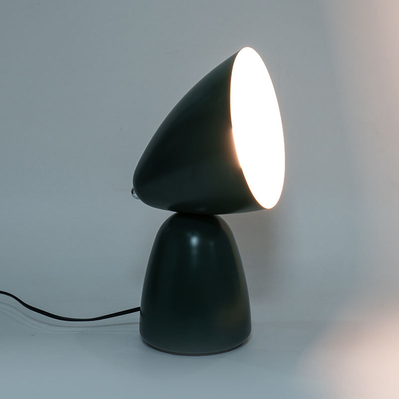 Lampe de bureau simple rétro à hauteur d'éclairage réglable