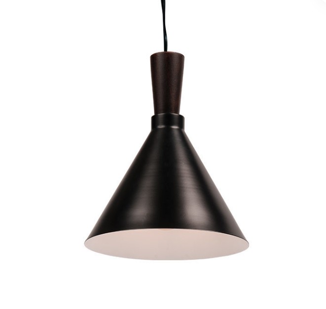 Pourquoi la lumière de ce lustre simple nordique est-elle plus adaptée à une utilisation à long terme?