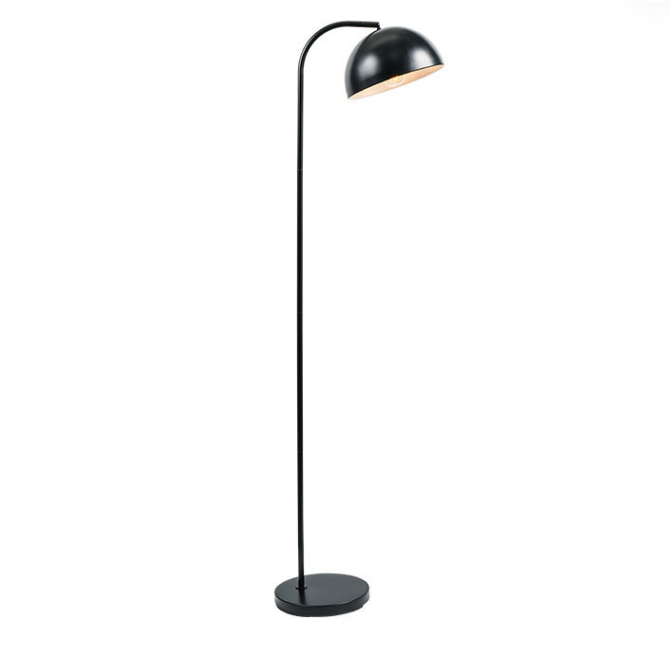 Comment utiliser intelligemment les lampadaires dans les petits espaces ?