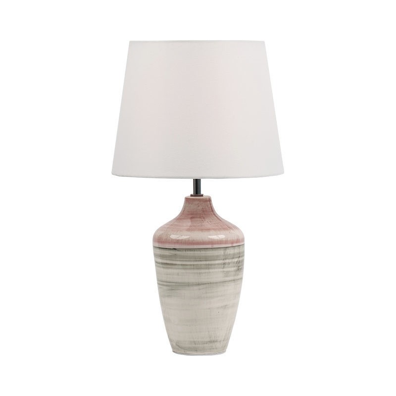 Comment choisir la bonne lampe de table à texture céramique pour votre chambre ?